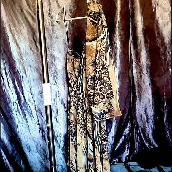 One shoulder, minidress by wet seal - Picture 3 of 3